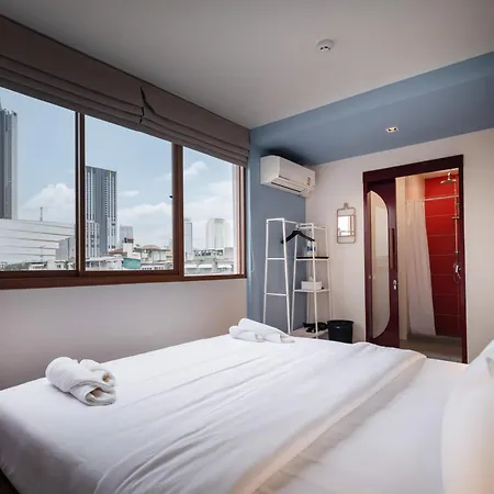 Bedtime Storeys Near Icon Siam Bangkok Exterior photo