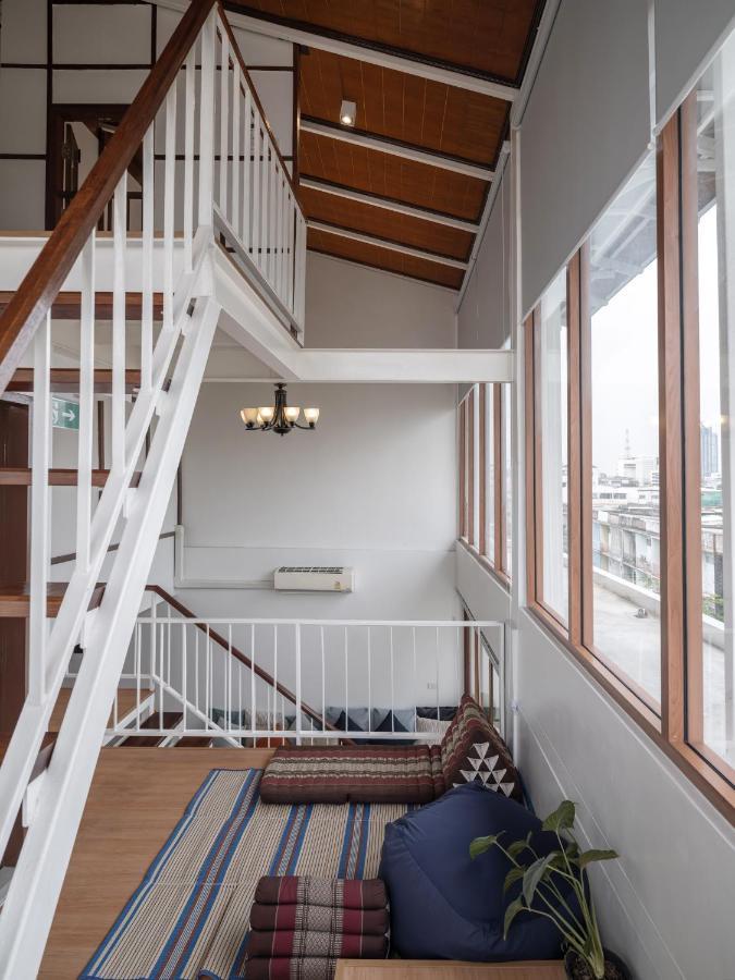 Bedtime Storeys Near Icon Siam Апартаменты