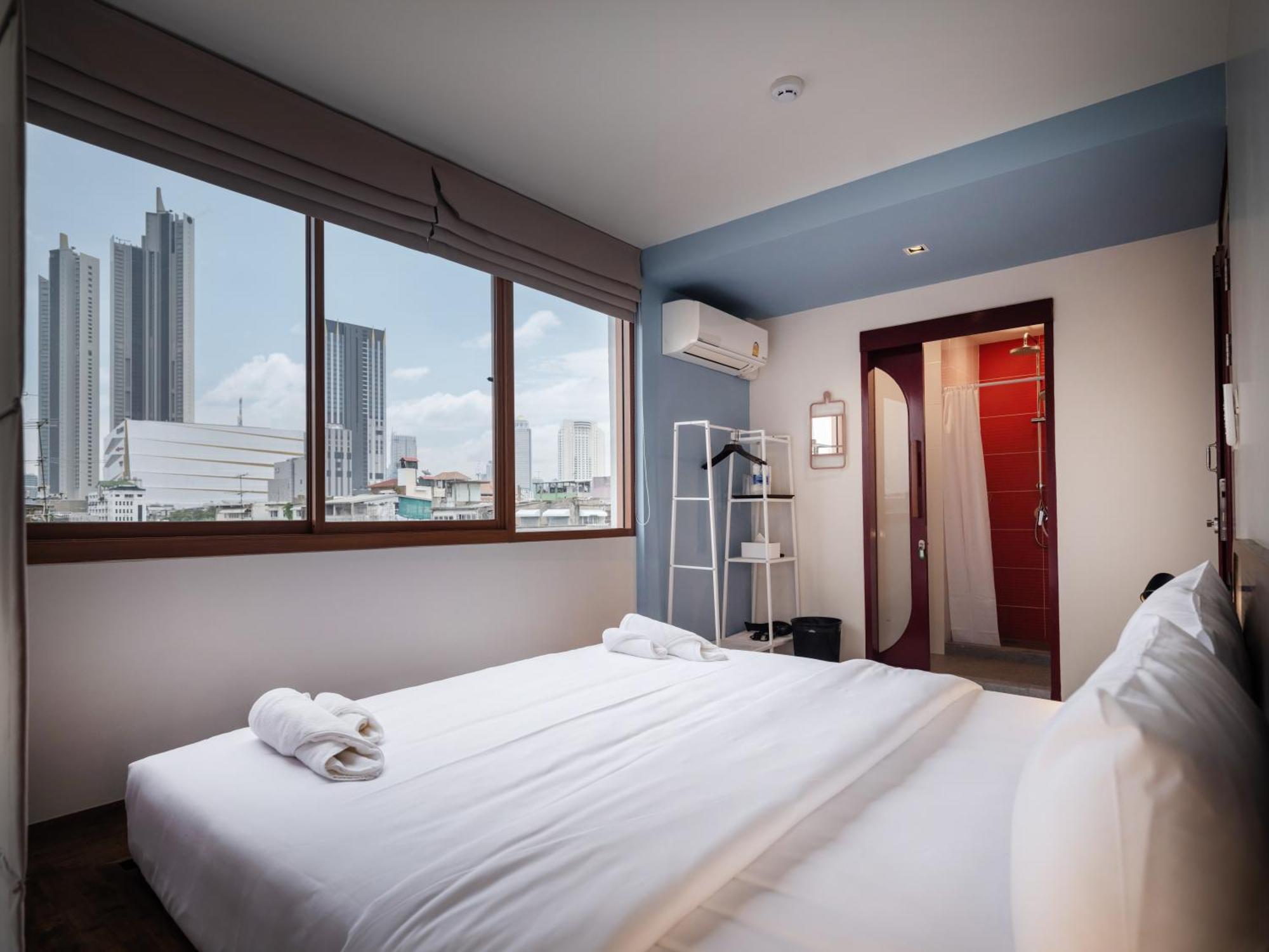 Bedtime Storeys Near Icon Siam Apartemen